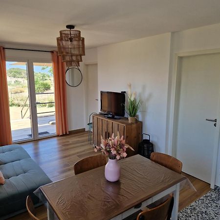 T2 Neuf Climatise Dans Villa A Corbara Buitenkant foto